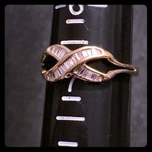 14K Yellow Gold Diamond Baguette Ring Size 7